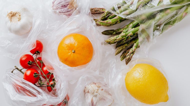 alimentos en Bolsas de Plástico